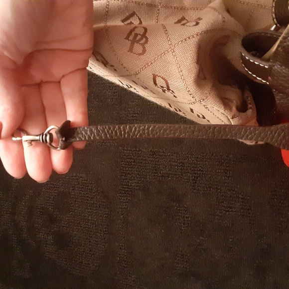 Authentic Dooney and Bourke Shoulder Bag - Picture 13 of 13